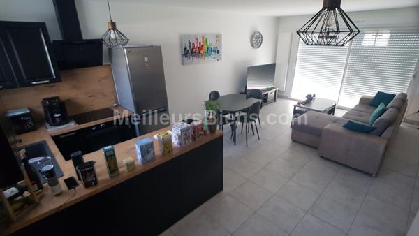 Maison 2 chambres, jardin, 2 places de parking