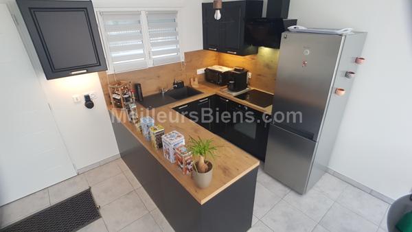 Maison 2 chambres, jardin, 2 places de parking