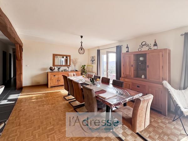 Charmante maison à Puy L'evêque avec Vue Imprenable