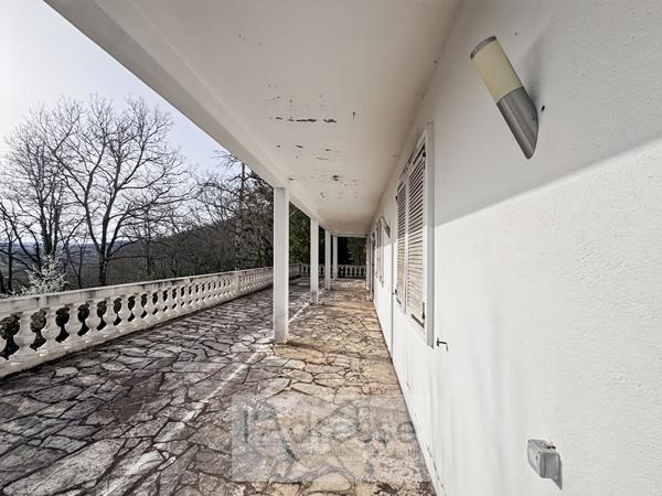 Charmante maison à Puy L'evêque avec Vue Imprenable