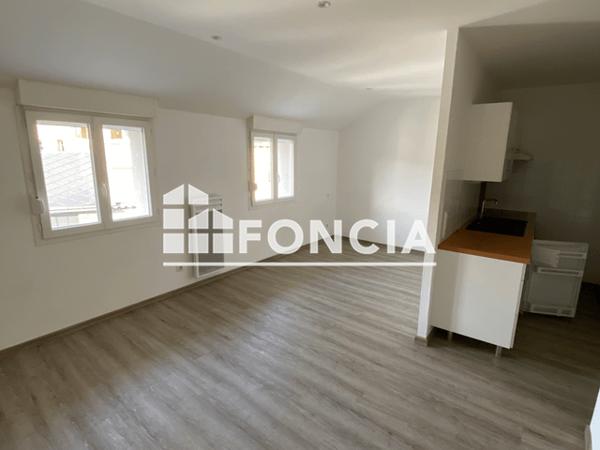 Location Studio 29.92 m² - 3 RUE VERLAINE Rethel 08300