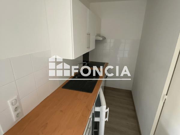 Location Studio 29.92 m² - 3 RUE VERLAINE Rethel 08300