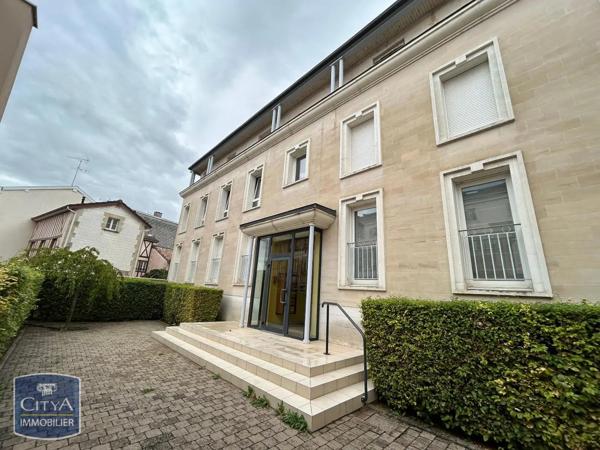Appartement à louer 2 pièces 53.74m² Châlons-en-Champagne (51000)