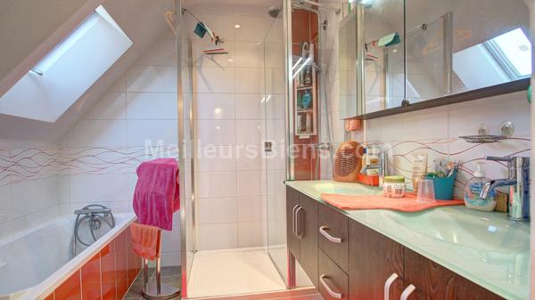 Maison 6 pièces de 128 m2