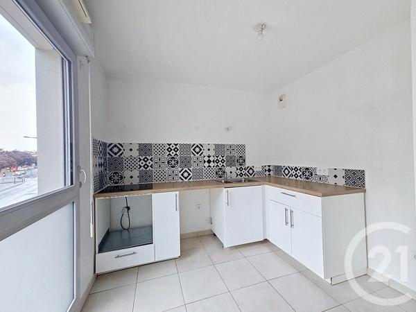 Appartement F4 à vendre  4 pièces - 84,52 m 2   CRETEIL  - 94