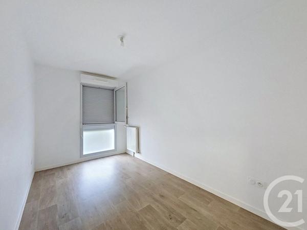 Appartement F4 à vendre  4 pièces - 84,52 m 2   CRETEIL  - 94