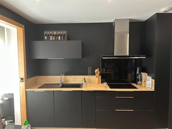 NIORT MAISON MEUBLEE 3 CHAMBRES 85 M², Niort 79000