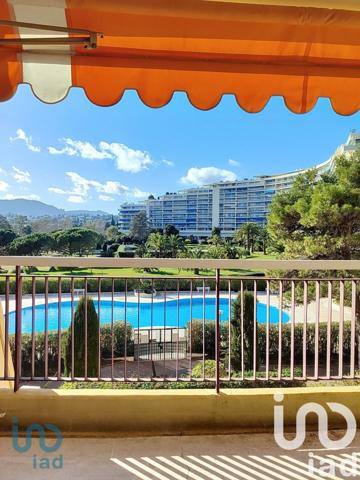 Appartement à vendre 3 pièces 78 m² Mandelieu-la-Napoule