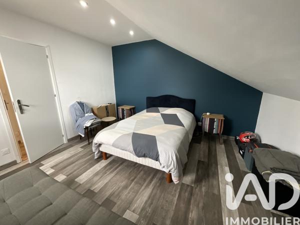 Maison à vendre 5 pièces 150 m² Beaumont Saint-Cyr