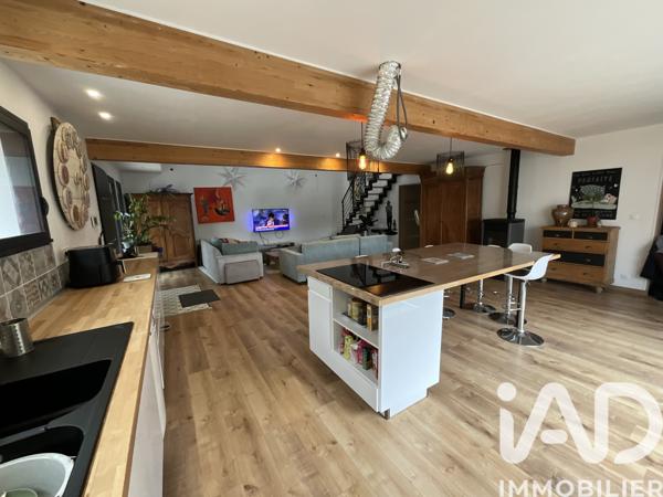 Maison à vendre 5 pièces 150 m² Beaumont Saint-Cyr