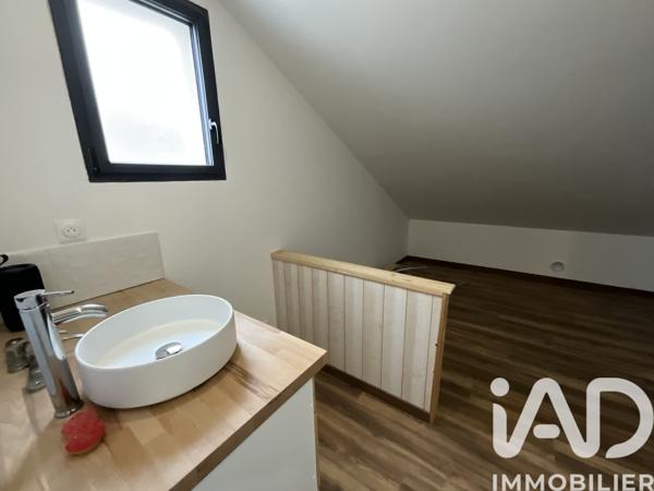 Maison à vendre 5 pièces 150 m² Beaumont Saint-Cyr
