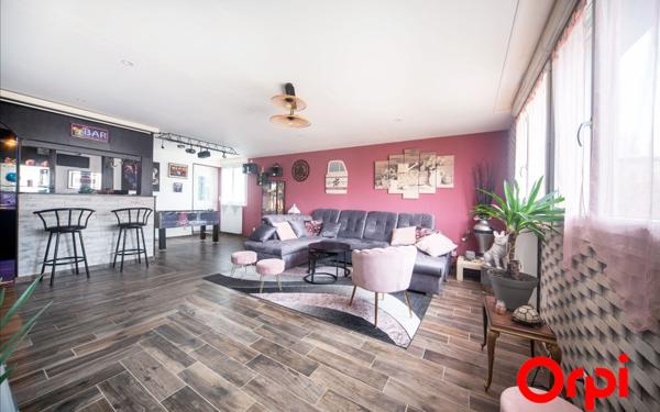 Maison à vendre    5 pièces •  Dompierre-les-Ormes