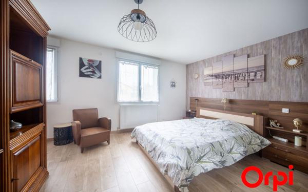 Maison à vendre    5 pièces •  Dompierre-les-Ormes