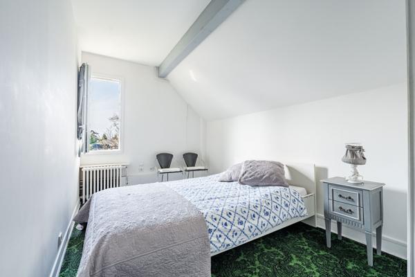 Magnifique duplex avec jardin au pied du golf de Saint-Cloud