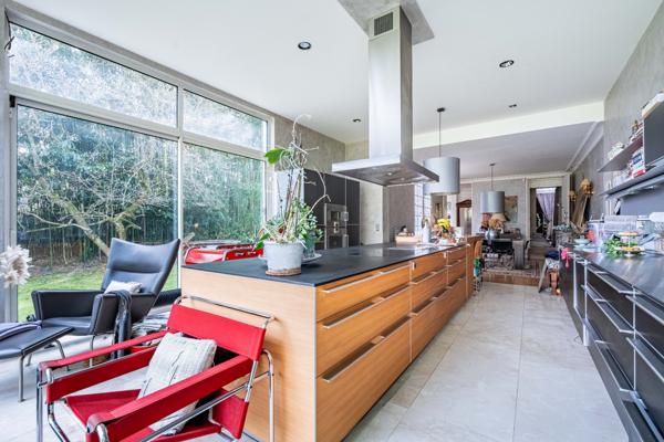 Magnifique duplex avec jardin au pied du golf de Saint-Cloud