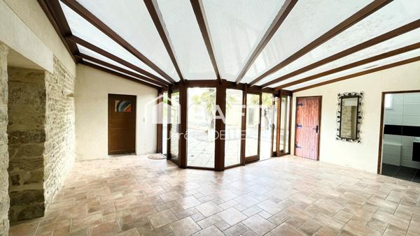 Maison en pierre 4 chambres à fort potentiel