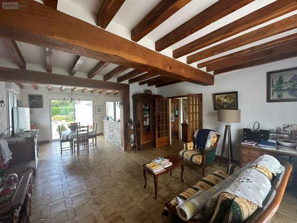 Maison à vendre à Gennes-Longuefuye en Mayenne (53200), ref : 100173101-53088