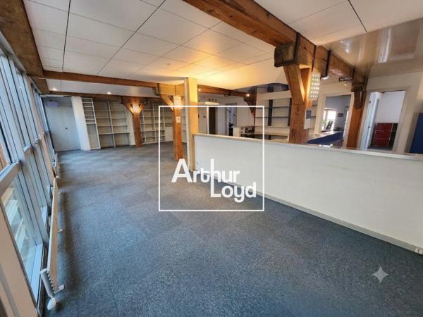 Location bureaux 230 m2 divisible