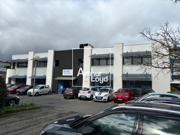 Bâtiment de bureaux à vendre à Toulouse - proche métro - ERP 5