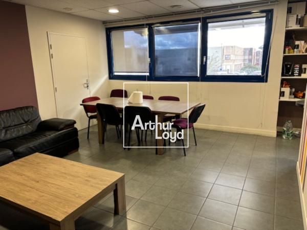 Bâtiment de bureaux à vendre à Toulouse - proche métro - ERP 5
