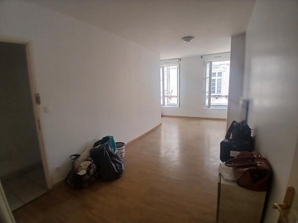 Appartement Saintes 2 pièce(s)