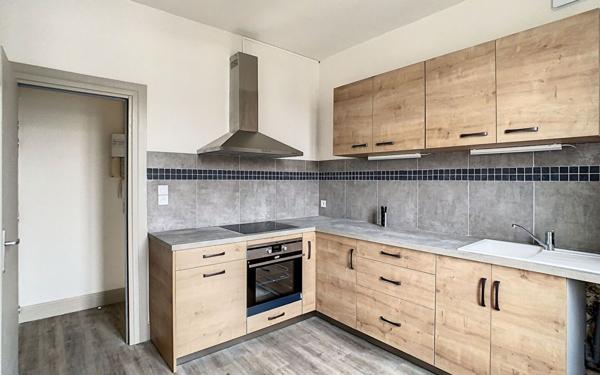 Appartement à louer    3 pièces • 69,52 m2 Aurillac