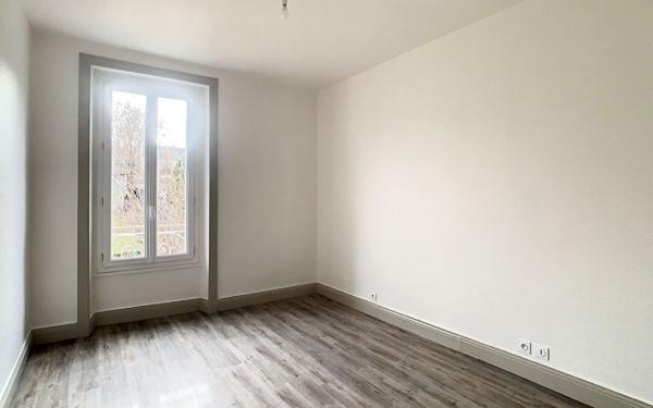 Appartement à louer    3 pièces • 69,52 m2 Aurillac