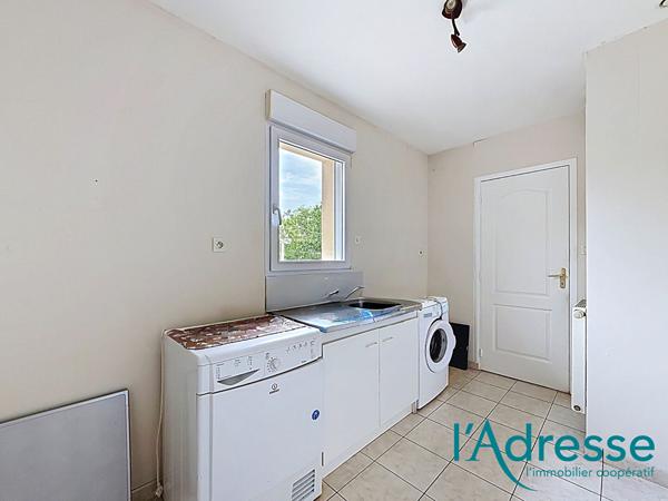 Maison Meslay Du Maine 4 pièce 87.7 m2