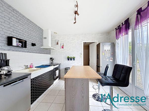 Maison Meslay Du Maine 4 pièce 87.7 m2