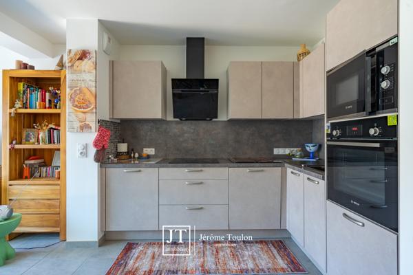 Maison
                                                                                                                                                                                                                                                                                                                        3 pièce(s)                                                                                                                                                                                                          2 chambre(s)                                                                                                                                                                                                          67  m²