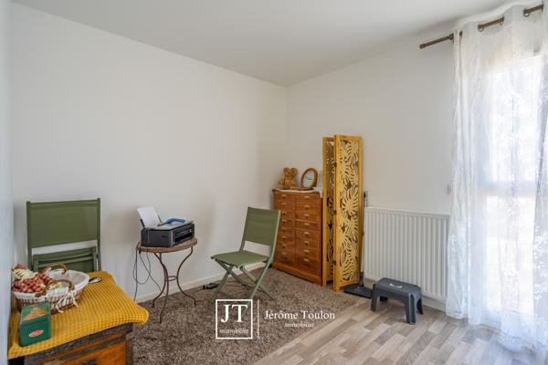 Maison
                                                                                                                                                                                                                                                                                                                        3 pièce(s)                                                                                                                                                                                                          2 chambre(s)                                                                                                                                                                                                          67  m²