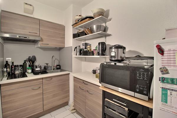 Tour de la Babotte / Place Laissac | T1 en exclusivité avec terrasse rare en centre-ville