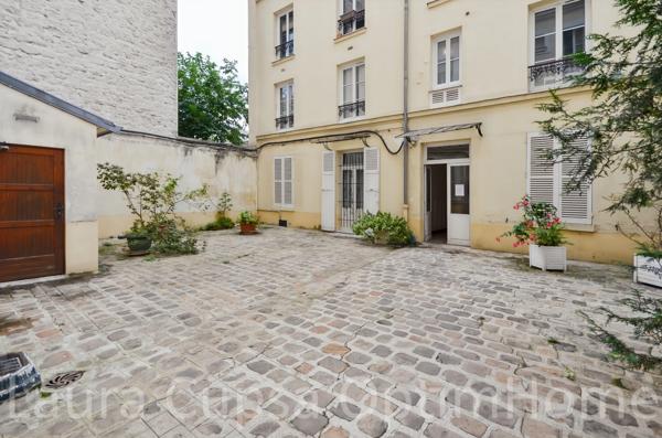 PARIS 15E GARE MONTPARNASSE - 8 MIN METRO L6 ET L12 - 2P - 44,64 M² - CAVE - LOCAL VELOS