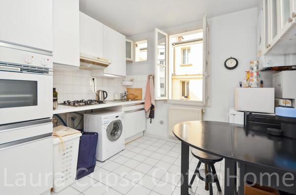 PARIS 15E GARE MONTPARNASSE - 8 MIN METRO L6 ET L12 - 2P - 44,64 M² - CAVE - LOCAL VELOS