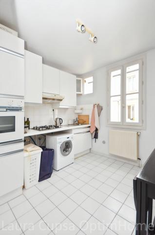 PARIS 15E GARE MONTPARNASSE - 8 MIN METRO L6 ET L12 - 2P - 44,64 M² - CAVE - LOCAL VELOS