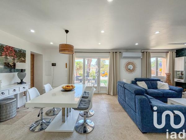 Maison 4 pièces de 92 m² à Sainte-Maxime (83120)
