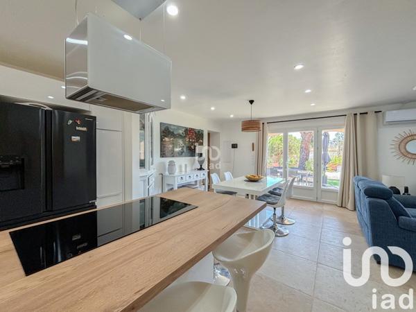 Maison 4 pièces de 92 m² à Sainte-Maxime (83120)