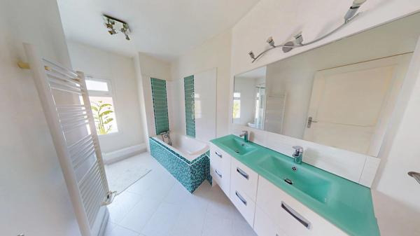 Maison PALAISEAU 8 pièces 200.86 m²
