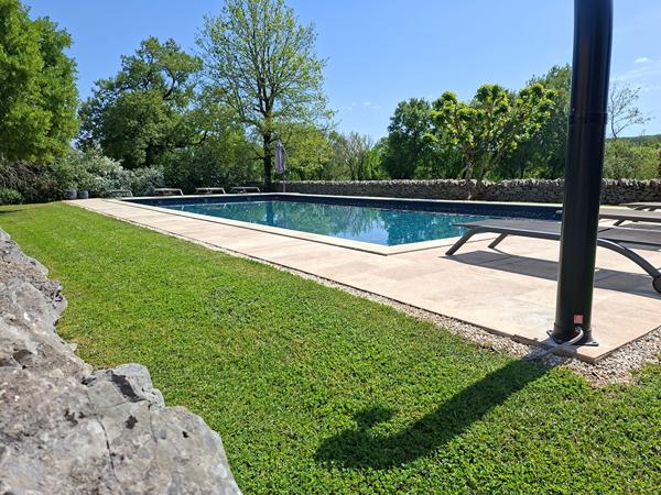 Domaine d'Exception en Quercy : Un Hameau de Pierre au Coeur du Causse de Gramat750 m2 Gramat