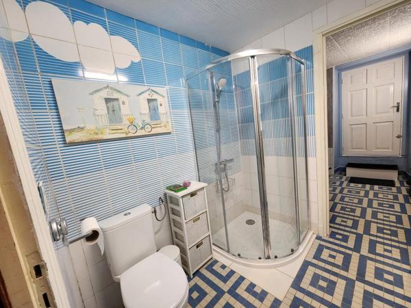 Alloue - Maison avec 4 chambres, garage, terasse couverte, jardin Alloue