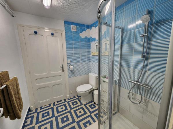 Alloue - Maison avec 4 chambres, garage, terasse couverte, jardin Alloue