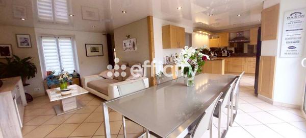 Maison 9 pièces - 248 m² Bien prestige