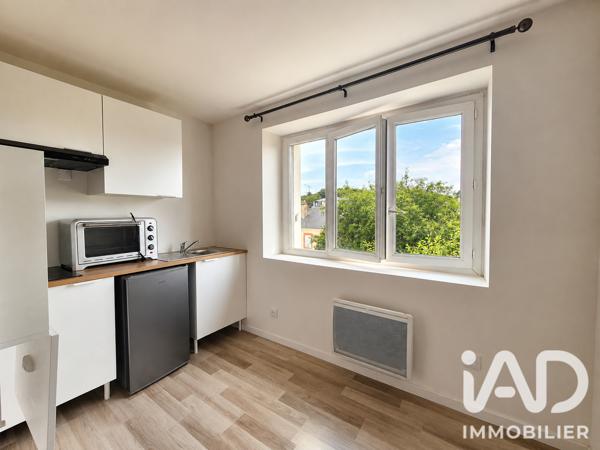 Location studio 12 m² Charleville-Mézières