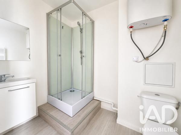 Location studio 12 m² Charleville-Mézières