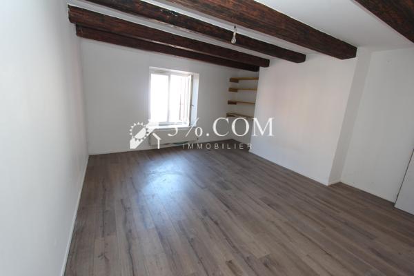 Maison
                                                                                                                                                                                                                                                                                                                        3 pièce(s)                                                                                                                                                                                                          2 chambre(s)                                                                                                                                                                                                          103  m²