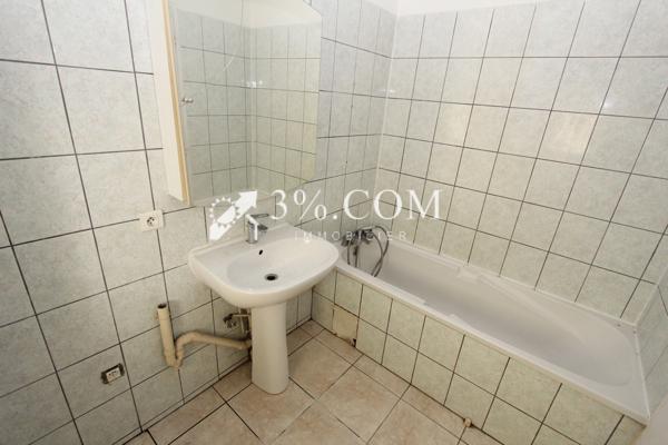 Maison
                                                                                                                                                                                                                                                                                                                        3 pièce(s)                                                                                                                                                                                                          2 chambre(s)                                                                                                                                                                                                          103  m²