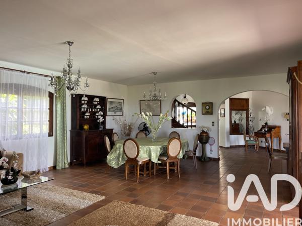 Maison à vendre 8 pièces 388 m² Le Diamant