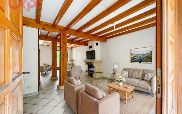 Maison à vendre    6 pièces • 135,15 m2 Saulx-les-Chartreux