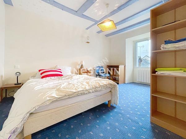 Maison familiale avec 5 chambres, jardin et garage - La Meignanne