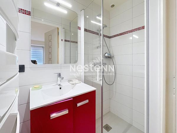 Maison familiale avec 5 chambres, jardin et garage - La Meignanne